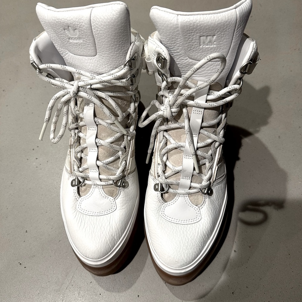 Ivy Park Snow Boots